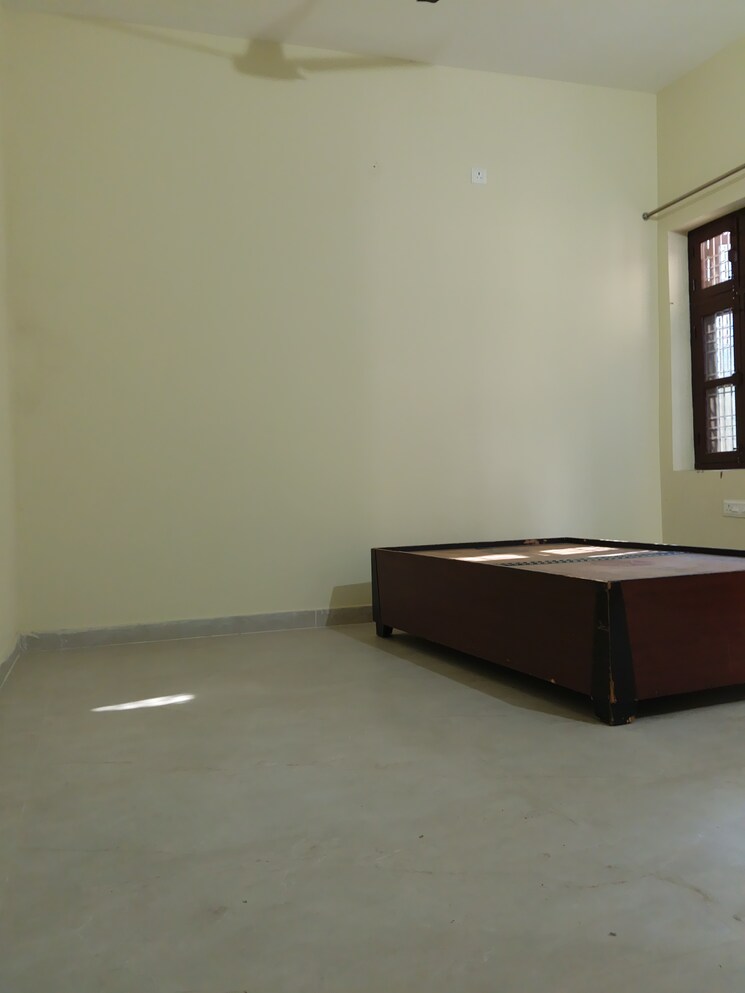 Room, kulhan 2 Bedroom 1300 Sq.Ft. Builder Floor In Kulhan Dehradun 9740522