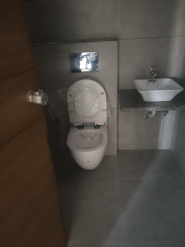 Bathroom, vijay char rasta 3 Bedroom 2550 Sq.Ft. Apartment In Vijay Char Rasta Ahmedabad 9732944