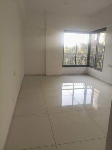 Room in 3 BHK Apartment at Vijay Char Rasta – for Sale