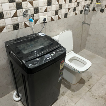 Team Area in 1 BHK Builder Floor at RWA Residential Society, Mohyal Colony – for Rent