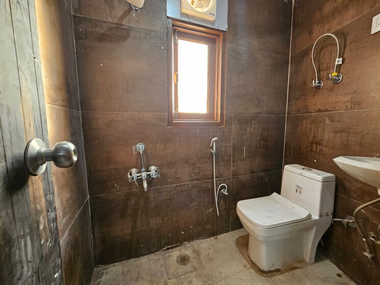 Bathroom, saket 2 Bedroom 800 Sq.Ft. Builder Floor In Saket Delhi 9740979