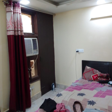 Bedroom in 1 BHK Builder Floor at RWA Residential Society, Mohyal Colony – for Rent