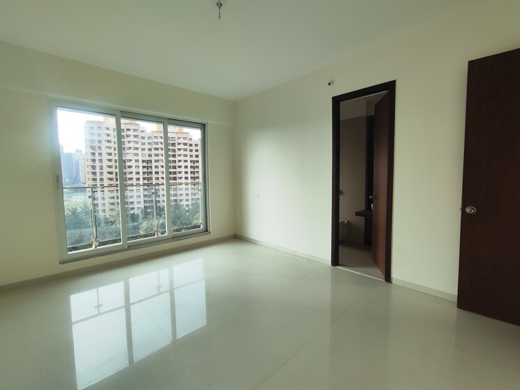 Cover Image, raj-tattva 3 Bedroom 1500 Sq.Ft. Apartment In Kapur Bawdi Thane 9740989