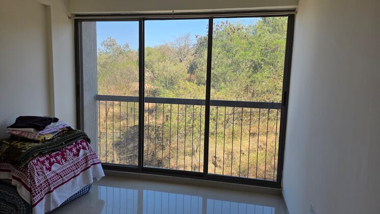 Room, skyi-songbirds 3 Bedroom 1100 Sq.Ft. Apartment In Bavdhan Pune 9740721