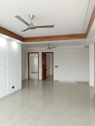 3 BHK Apartment For Rent in Oasis Apartments, Sector 55