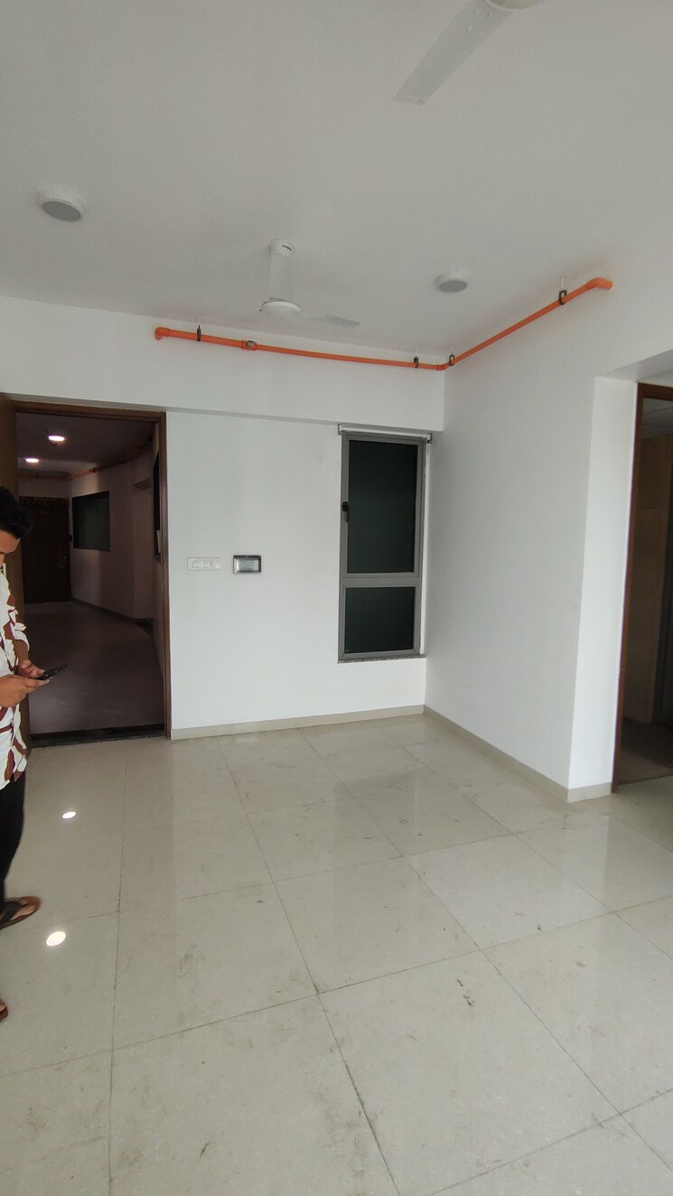 Kitchen, kalpataru-immensa-d 1 Bedroom 450 Sq.Ft. Apartment In Kolshet Road Thane 9741439