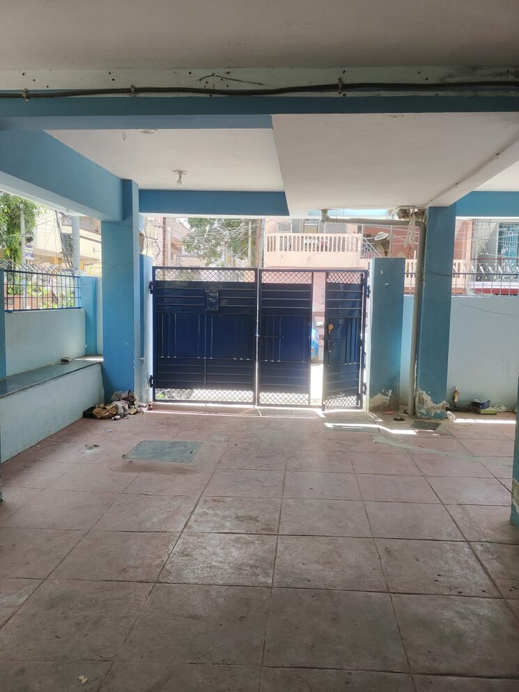  Parking, mehdipatnam 6+ Bedroom 1810 Sq.Ft. Builder Floor In Mehdipatnam Hyderabad 9741673