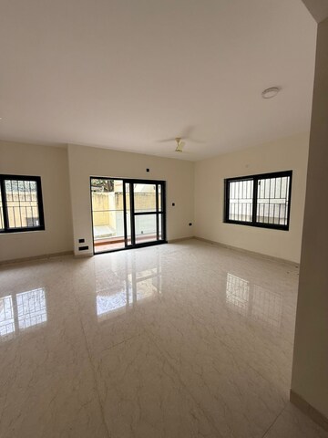 Room in 3 BHK Builder Floor at Indiranagar – for Rent