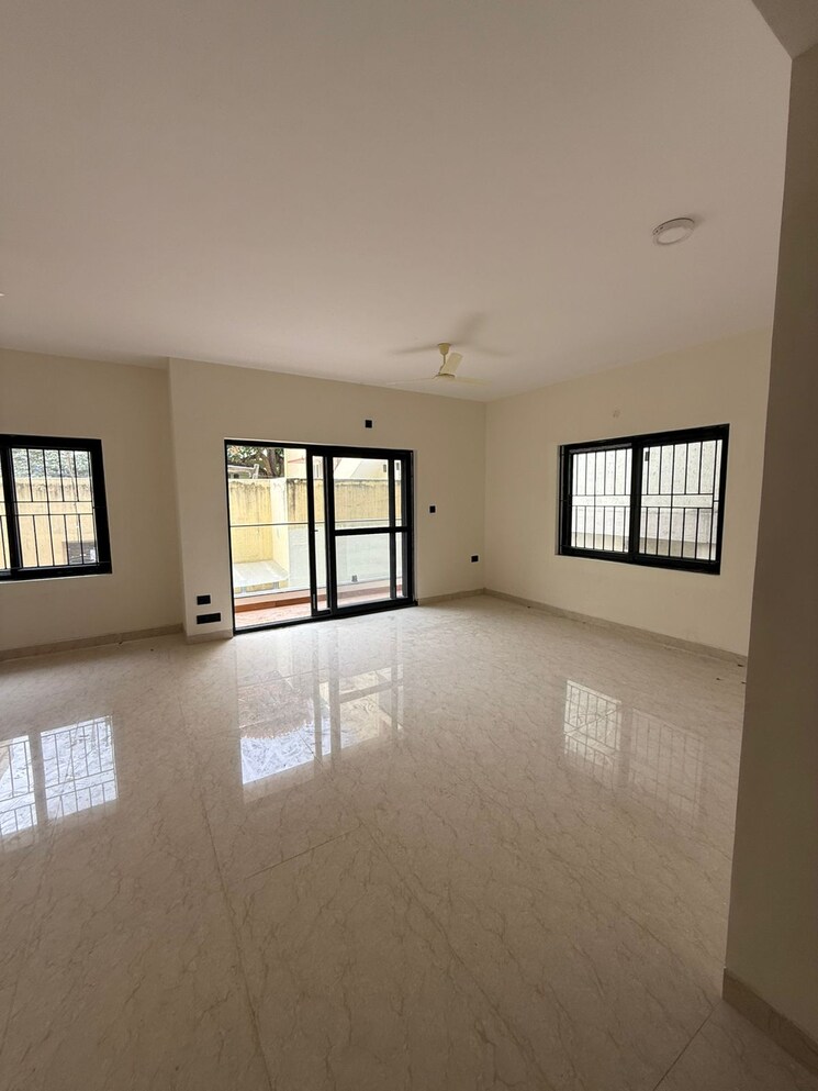 Room, indiranagar 3 Bedroom 2100 Sq.Ft. Builder Floor In Indiranagar Bangalore 9741775
