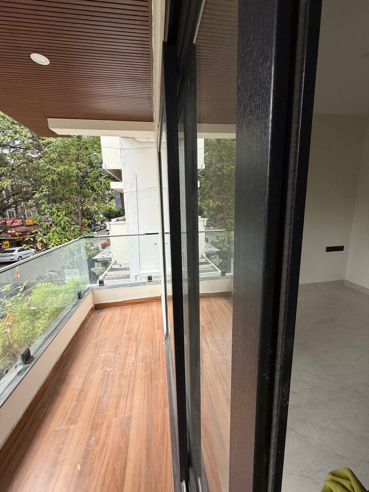 Balcony, indiranagar 3 Bedroom 2100 Sq.Ft. Builder Floor In Indiranagar Bangalore 9741775