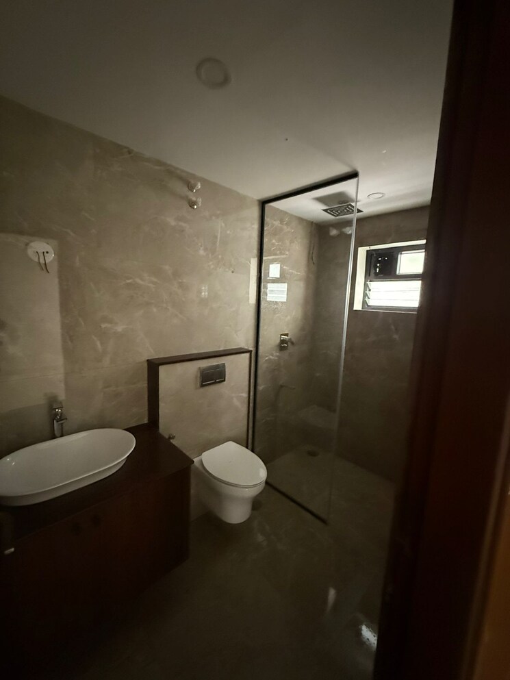 Bathroom, indiranagar 3 Bedroom 2100 Sq.Ft. Builder Floor In Indiranagar Bangalore 9741775