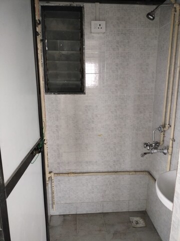 Furnished Amenities in 1 BHK Apartment at Marwadi Wadi Tower, Parel – for Rent