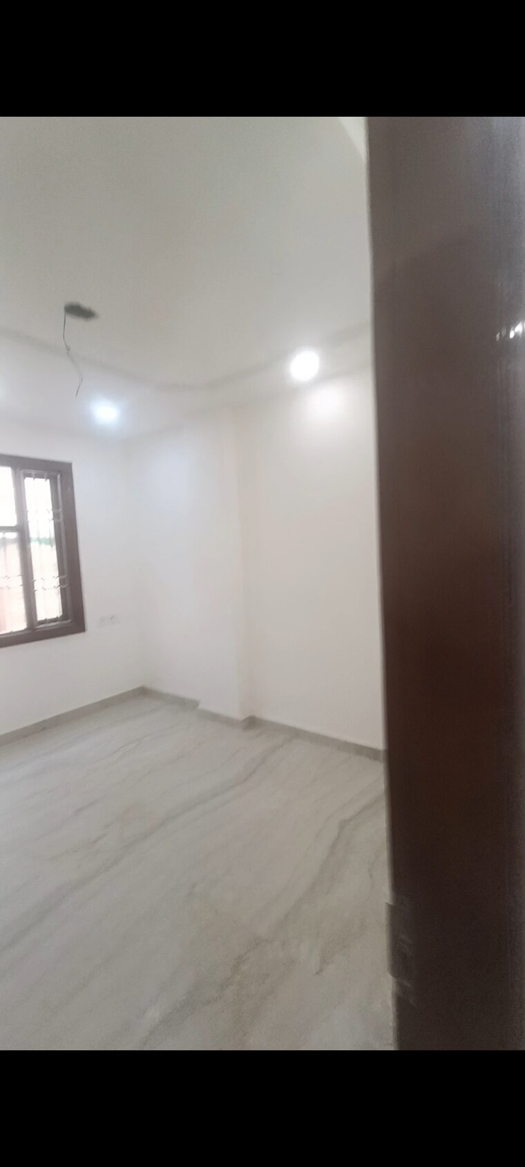 Room, rohini sector 24 3 Bedroom 810 Sq.Ft. Builder Floor In Rohini Sector 24 Delhi 9741904
