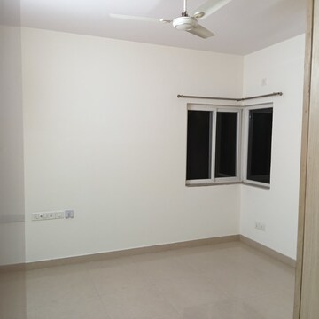 Room in 2 BHK Apartment at Prestige Wellington Park, Jalahalli – for Rent