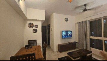 Floor Plan in 1 BHK Apartment at Lodha Amara, Kolshet Road – for Rent