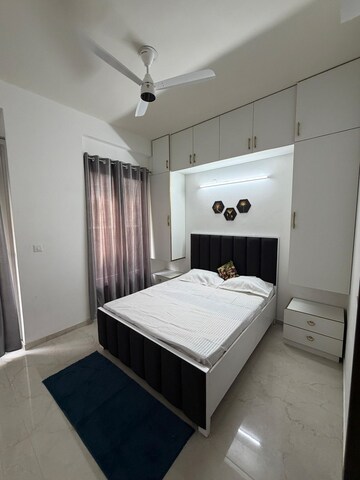 Bedroom in 3 BHK Builder Floor at Uday Arden 45, Sector 45 – for Rent