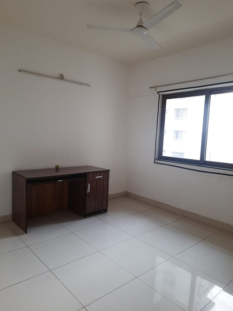 Room, paranjape-blue-ridge 3 Bedroom 1320 Sq.Ft. Apartment In Hinjewadi Pune 9742192