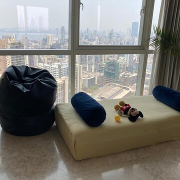 Living Room in 3 BHK Apartment at Indiabulls Blu, Upper Worli – for Rent