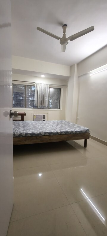 Bedroom in 2 BHK Apartment at Oshiwara Mhada, Andheri West – for Rent
