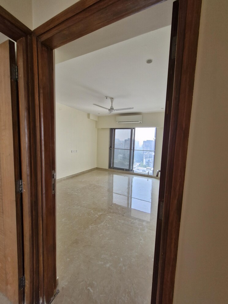 Room, ekta-trinity 3 Bedroom 1250 Sq.Ft. Apartment In Santacruz West Mumbai 9742345