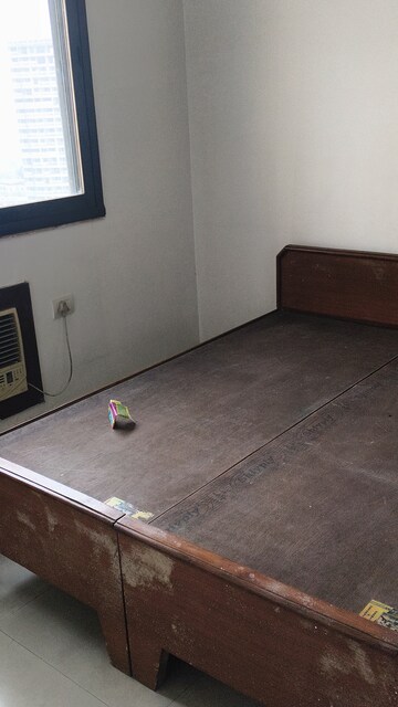 Room in 2 BHK Apartment at Lodha Casa Bella Gold, Dombivli East – for Rent