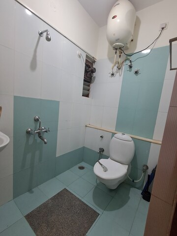 Attached Bathroom in 3 BHK Independent House at Btm Layout Stage 2 – for Rent