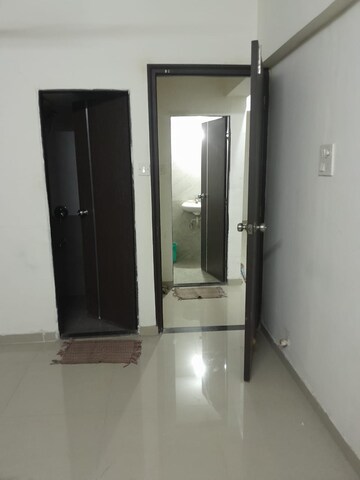 Building Lobby in 2 BHK Apartment at Tulsi Building, Borivali East – for Rent