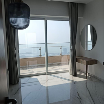 Room in 3 BHK Apartment at Lokhandwala Minerva Mahalaxmi, Arthur rd – for Rent