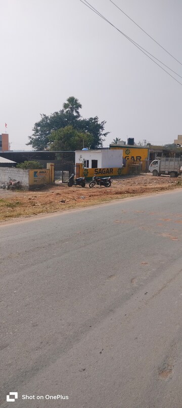  Land For Sale in Pratap Singaram