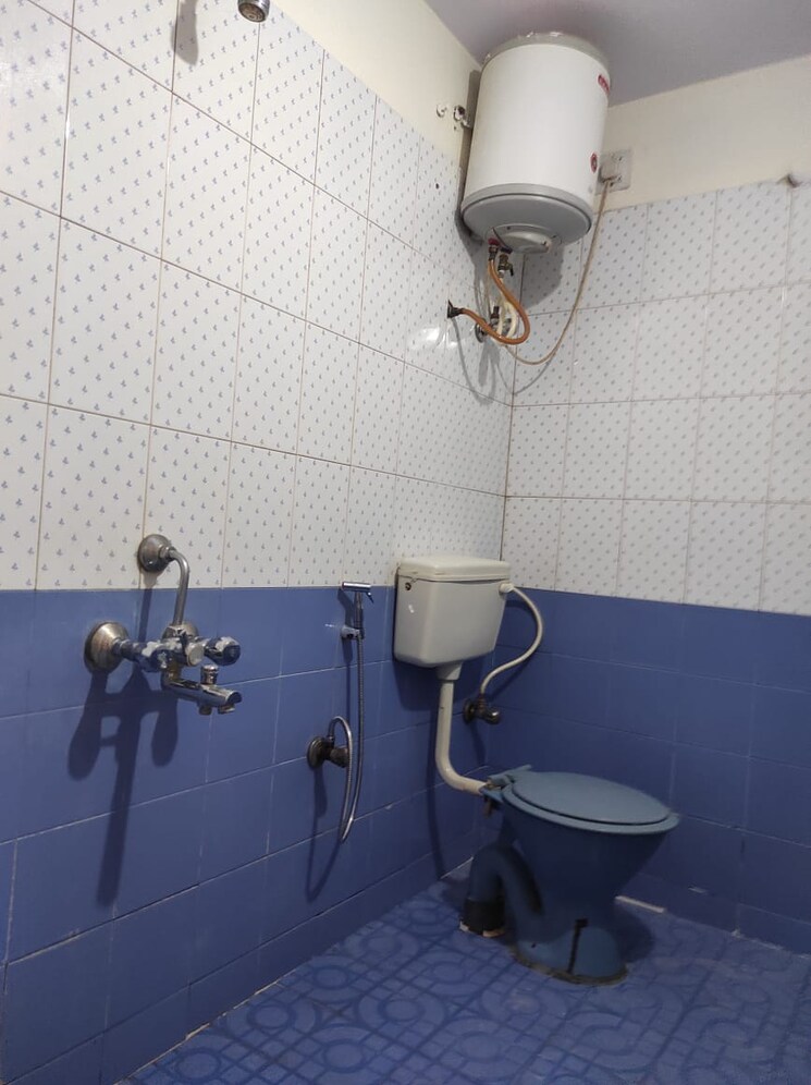 Master Bedroom, pearl-grace-apartment 2 Bedroom 1200 Sq.Ft. Apartment In Gm Palya Bangalore 9742467