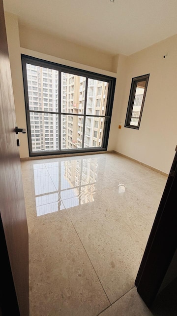 Room in 2 BHK Apartment at Vilas Javdekar Yashwin Enchante, Kharadi – for Rent