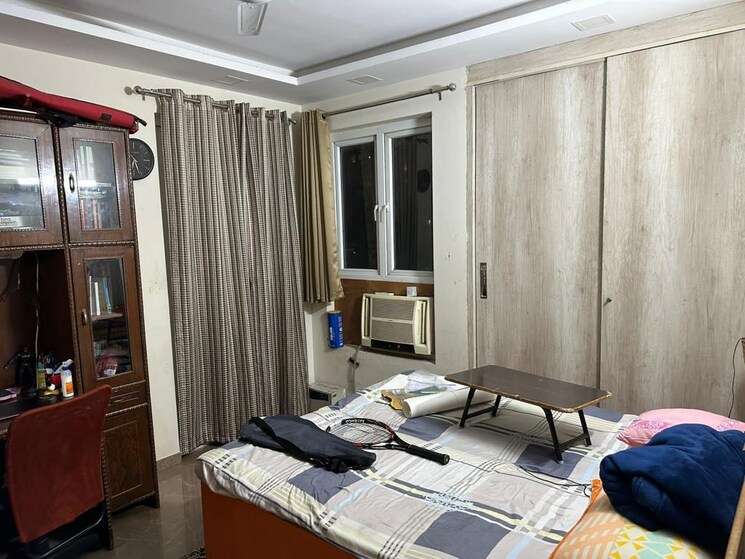 Living Room, orchid-petals 3 Bedroom 1805 Sq.Ft. Apartment In Sector 49 Gurgaon 9742508