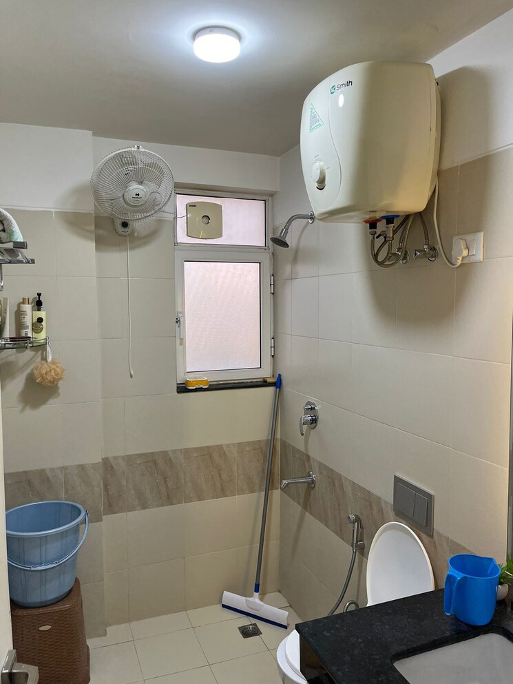 Bathroom, orchid-petals 3 Bedroom 2061 Sq.Ft. Apartment In Sector 49 Gurgaon 9742515