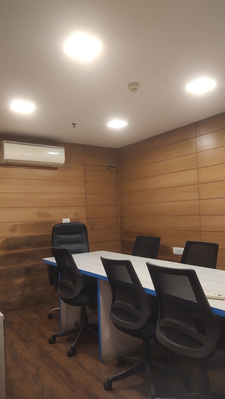 undefined, levana-cyber-heights Commercial Office Space 2200 Sq.Ft. In Vibhuti Khand Lucknow 9742554