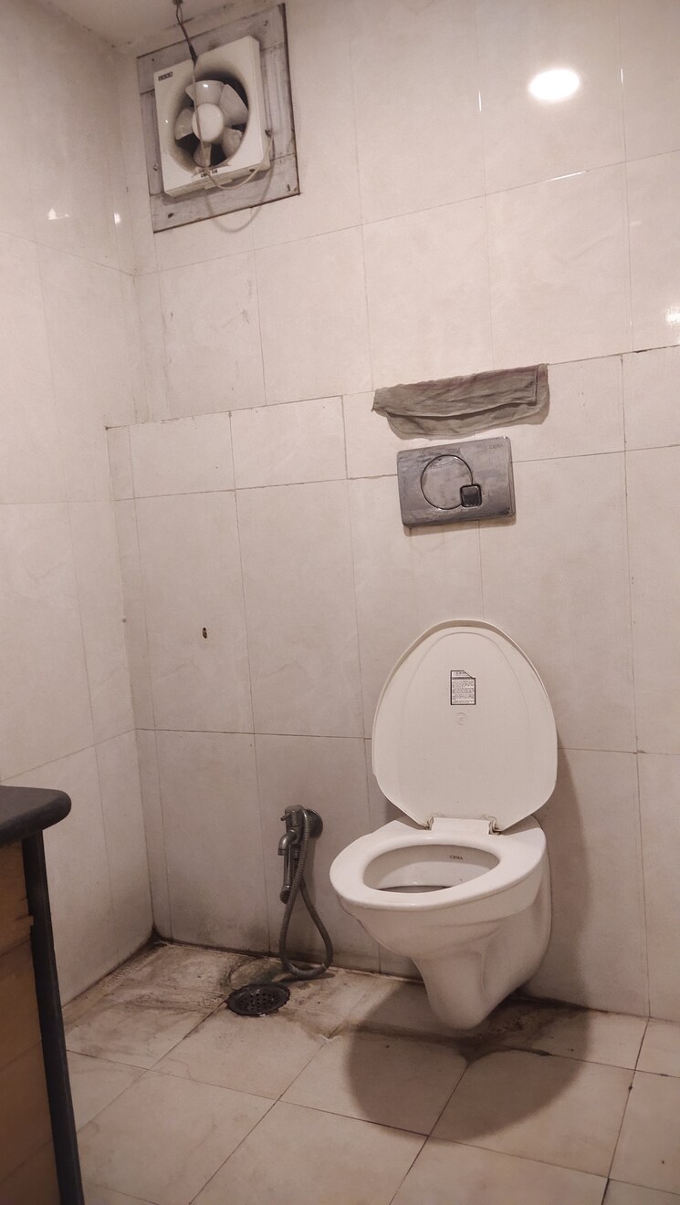 Floor Plan, levana-cyber-heights Commercial Office Space 2200 Sq.Ft. In Vibhuti Khand Lucknow 9742554