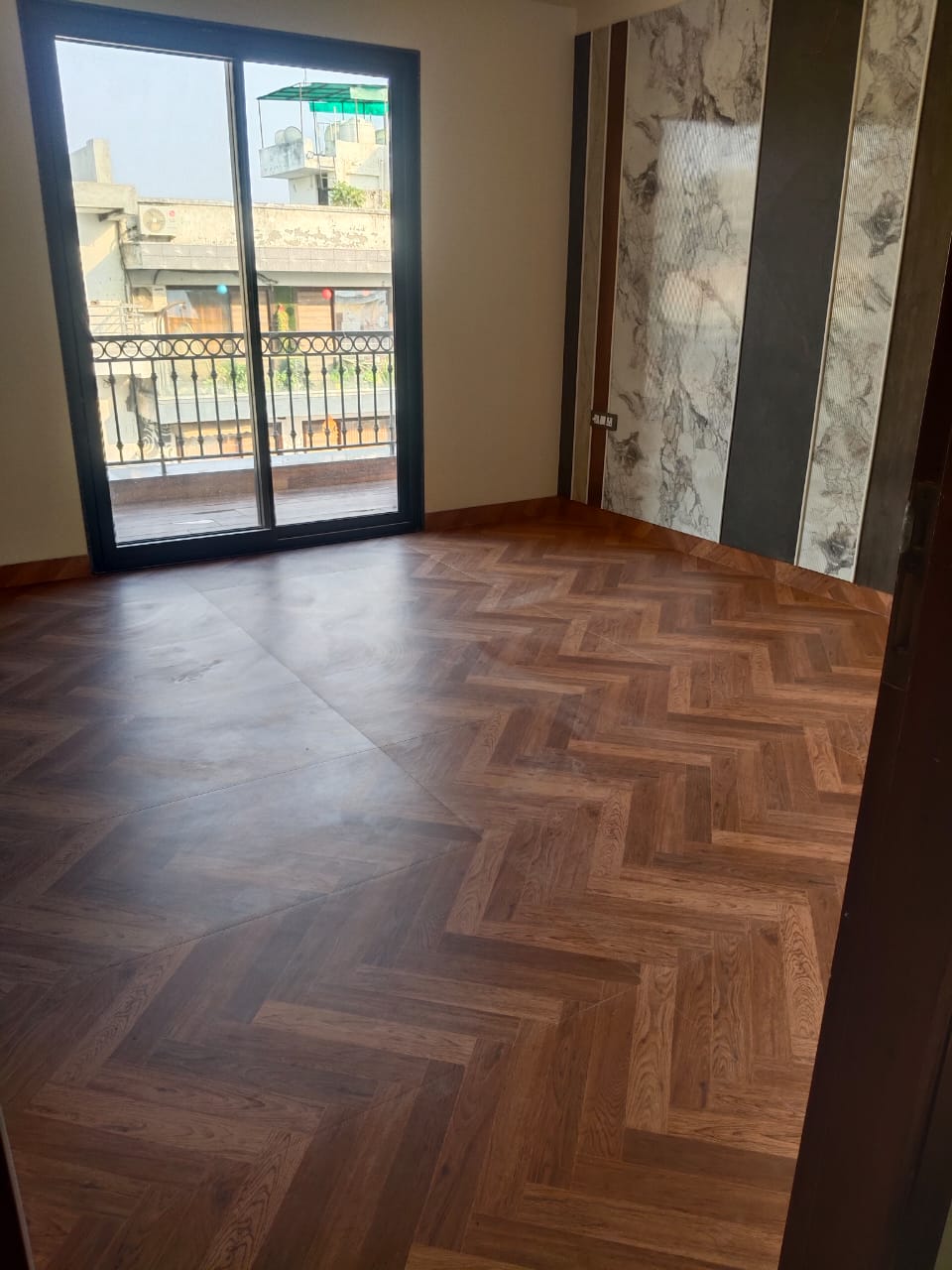 Room in 4 BHK Builder Floor at Ardee City, Sector 52 – for Sale