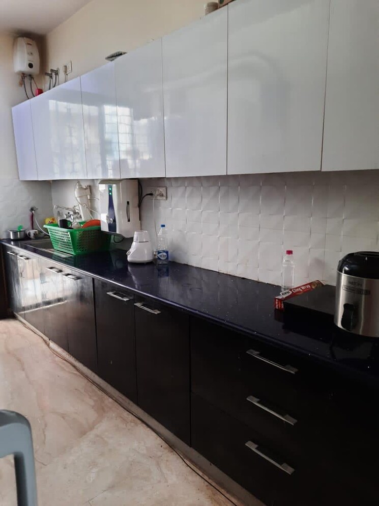 Kitchen, omaxe-the-nile 3.5 Bedroom 2082 Sq.Ft. Apartment In Sector 49 Gurgaon 9742553