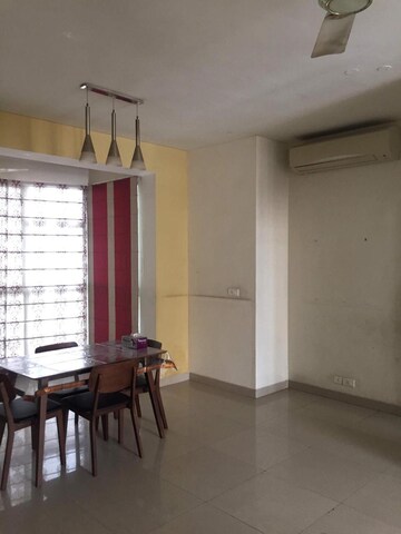 Living Room in 4 BHK Apartment at Omaxe The Nile, Sector 49 – for Sale
