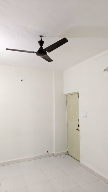 2 BHK Apartment For Rent in Tingre Nagar