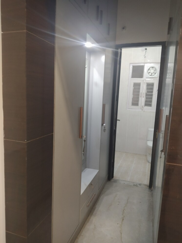 undefined, sector 21d 4 Bedroom 360 Sq.Yd. Builder Floor In Sector 21d Faridabad 9742683