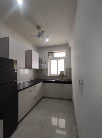Kitchen in 3 BHK Builder Floor at Sushant Tower, Sector 56 – for Rent