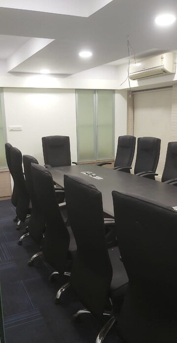  Office Space For Rent in Goregaon West