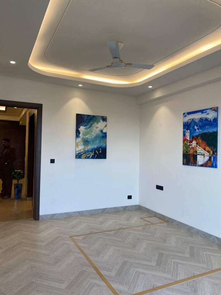 Room, dlf-the-icon 6 Bedroom 2700 Sq.Ft. Villa In Dlf Phase V Gurgaon 9742695