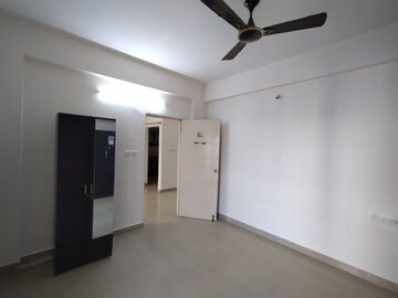 Room in 2 BHK Apartment at Prime Lavender Apartment, Marathahalli – for Rent