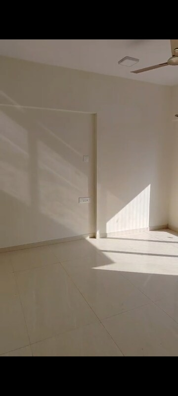 Living Room in 1 BHK Apartment at KSA Square, Madanpura – for Rent