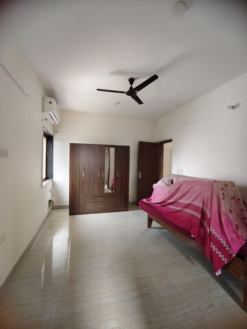 Bedroom in 2 BHK Apartment at Vasant Kunj – for Rent
