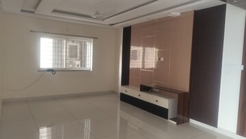Room in 3 BHK Apartment at My Home Krishe, Financial District – for Rent