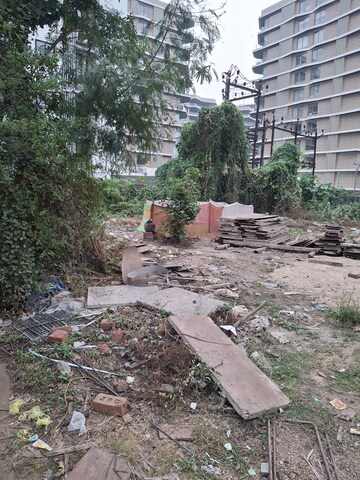  Plot For Sale in Vesu