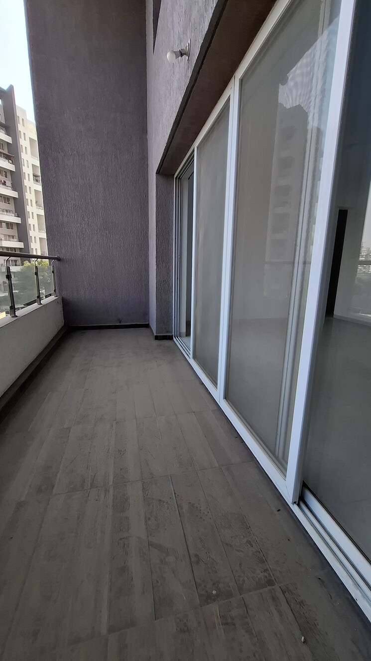 Balcony, punawale 3 Bedroom 1512 Sq.Ft. Apartment In Punawale Pune 9742802