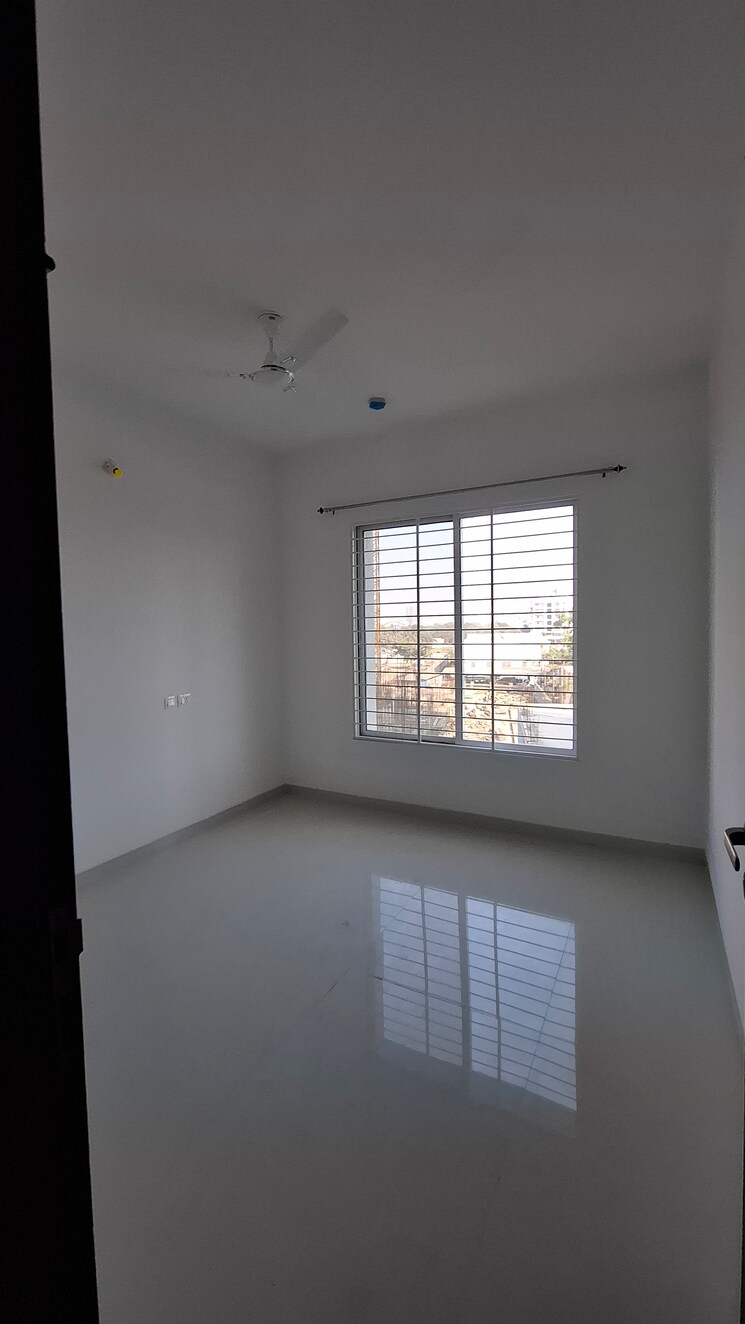 Room, punawale 3 Bedroom 1512 Sq.Ft. Apartment In Punawale Pune 9742802